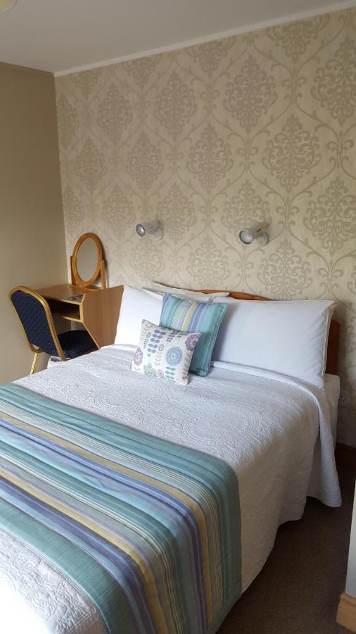 Riverwalk House B&B Oughterard Exterior photo